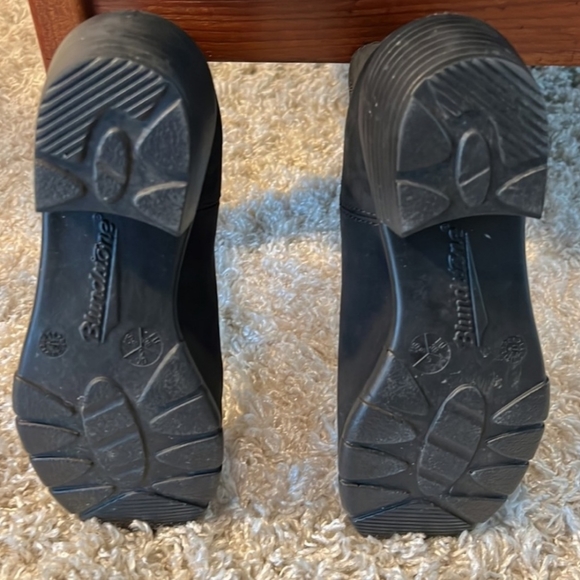 ‼️SOLD‼️Blundstone boots - Picture 3 of 4